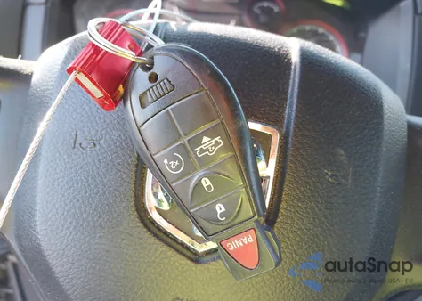 2017 Ram 1500 Rebel 4X4 5'7 Box z USA, uszkodzony, nr VIN 1C6RR7YT3HS620112